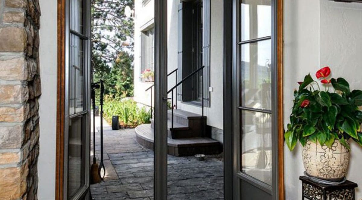 EXTERIOR DOORS